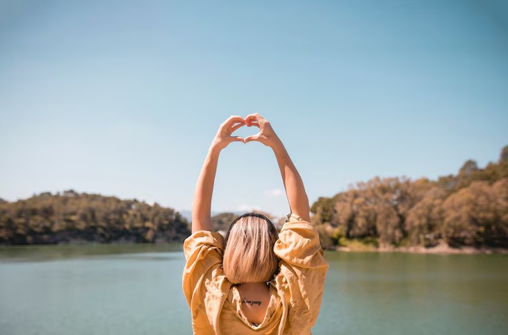 Self-Compassion Mengasihi Diri Hidup Bahagia