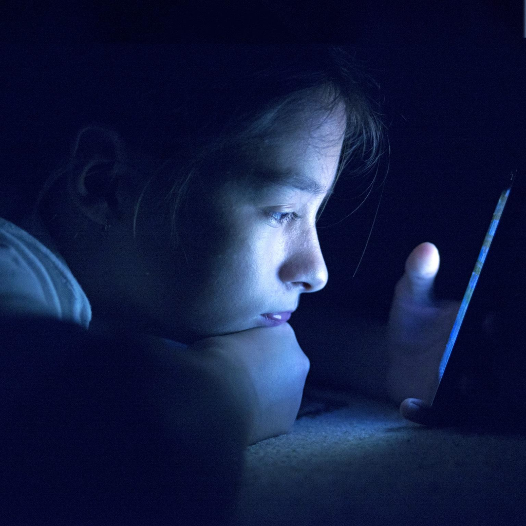 Jangan Biarkan TikTok Rusak Mentalmu, Ini Cara Mindful Scrolling 2026
